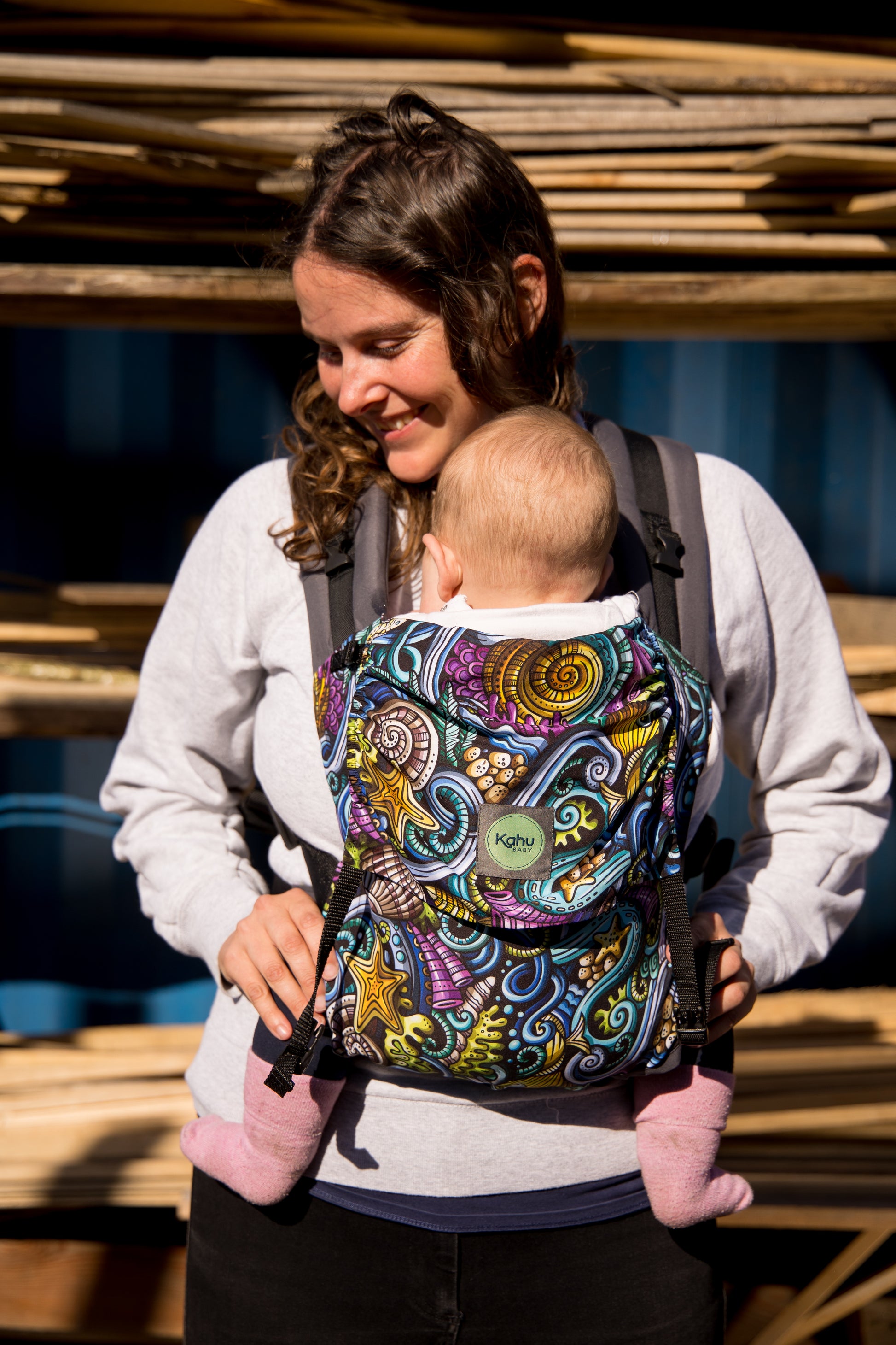 Kāhu Toddler Sunshine Carrier - Moana-KahuBaby-Koala Slings - FREE, fast UK shipping